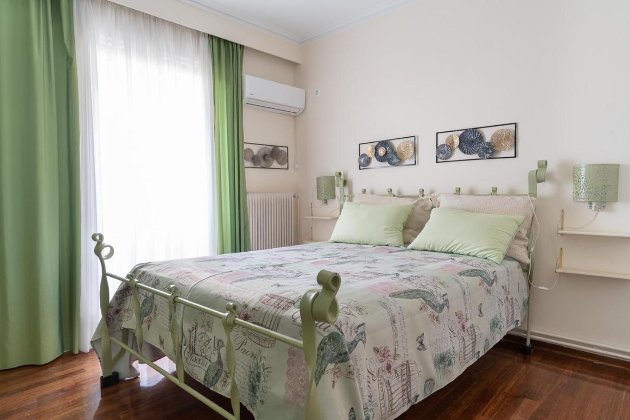 Albergue Ioanna'S Hellenic Hospitality Atenas Exterior foto
