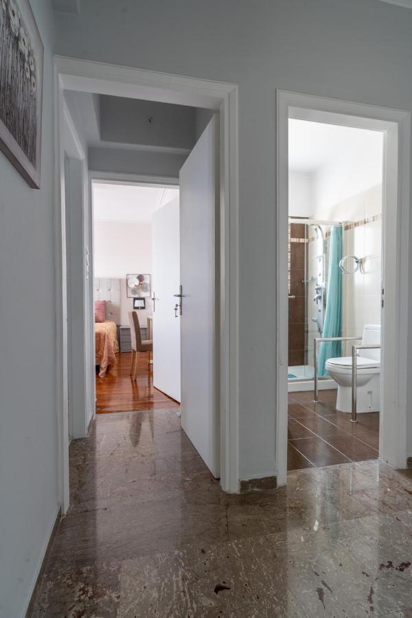 Albergue Ioanna'S Hellenic Hospitality Atenas Exterior foto