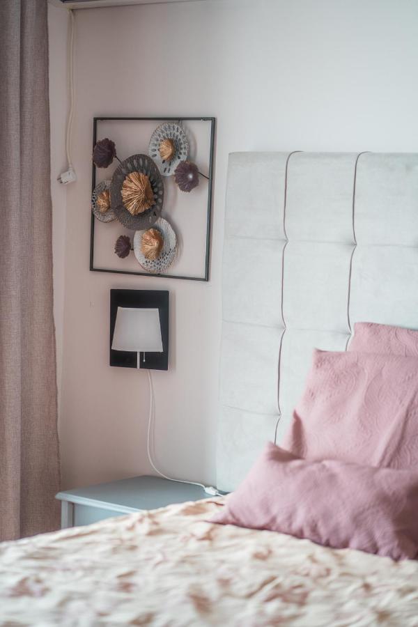 Albergue Ioanna'S Hellenic Hospitality Atenas Exterior foto