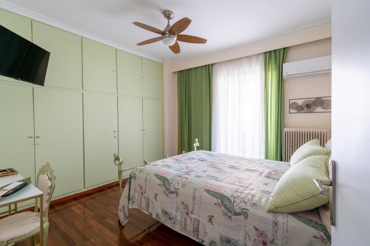 Albergue Ioanna'S Hellenic Hospitality Atenas Exterior foto
