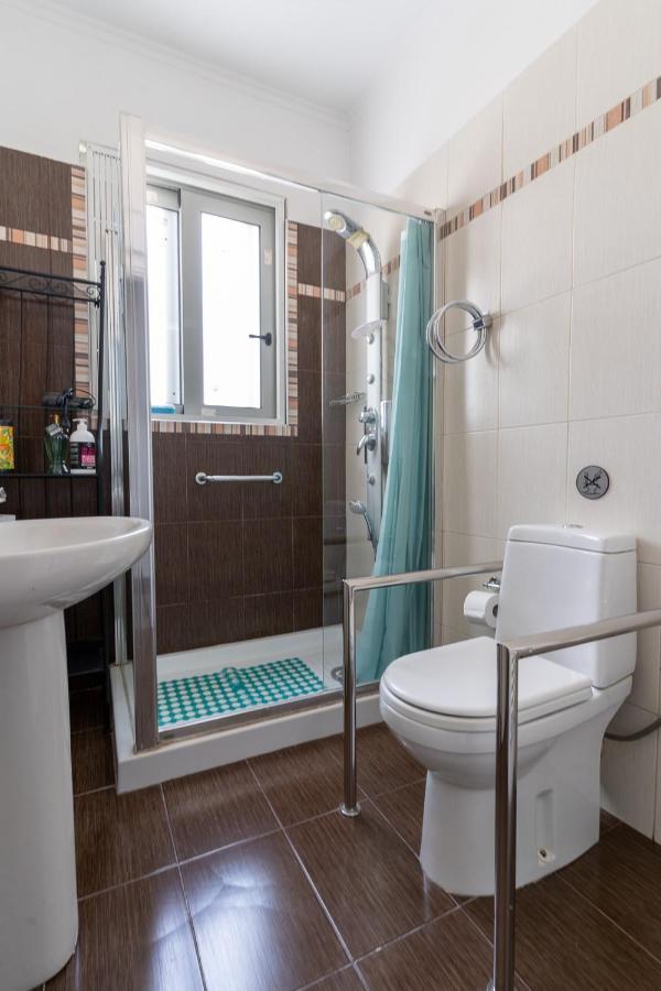 Albergue Ioanna'S Hellenic Hospitality Atenas Exterior foto