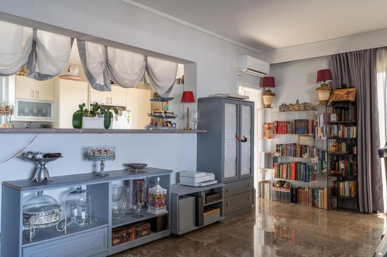 Albergue Ioanna'S Hellenic Hospitality Atenas Exterior foto