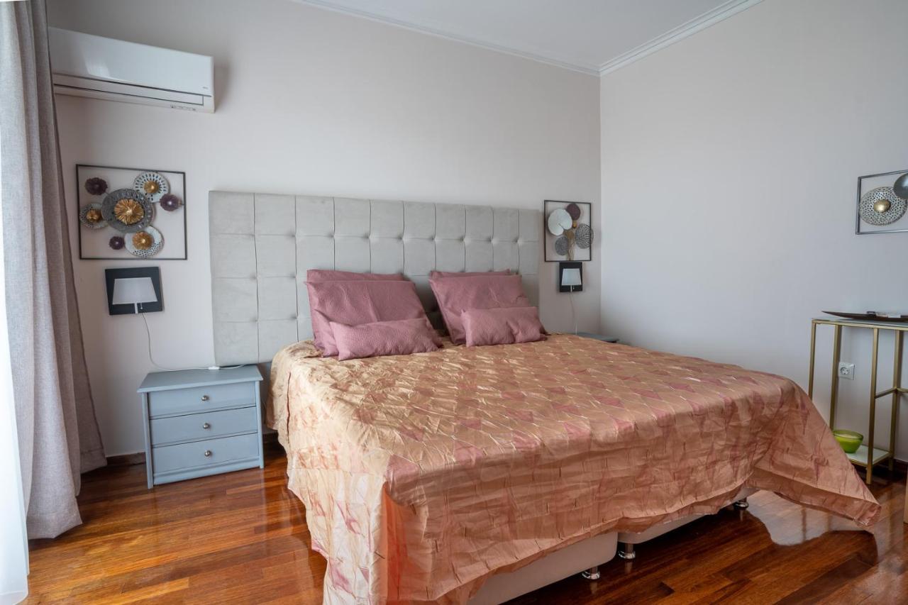 Albergue Ioanna'S Hellenic Hospitality Atenas Exterior foto